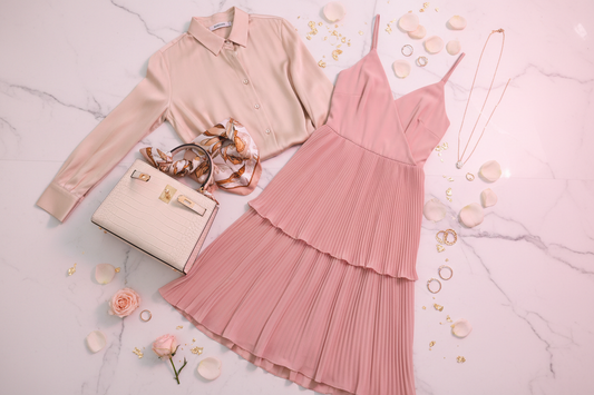 Ellivio Women's Collection – Elegant dress, handbag and gold accessories flat lay